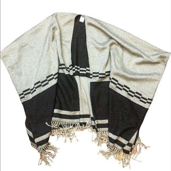 Blanket Sweater Shawl Wrap - Picture 4 of 7